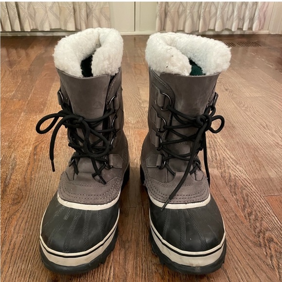 Sorel Winter Grey Caribou Boots - Picture 5 of 11